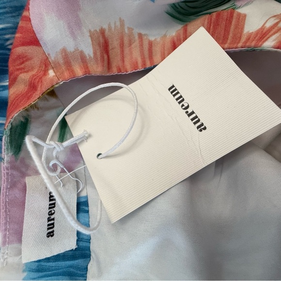 Aureum Ted's Floral Crop Top Size Medium NWT - Picture 5 of 6